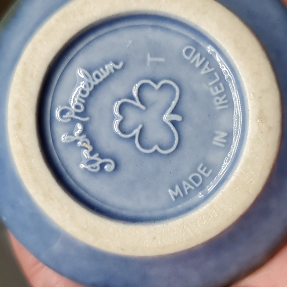 Set of 2 Irish porcelain butter pat dishes - Picture 5 of 5